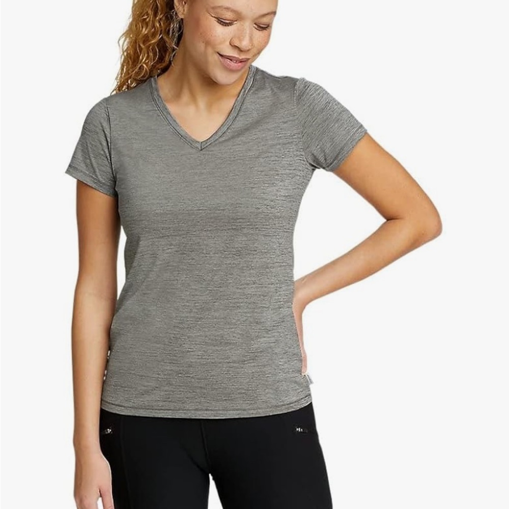 ☀️ 3/$15 Eddie Bauer Women's Resolution Short-Sleeve V-Neck T-Shirt Grey